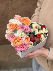 Srdce"Jahody a květiny"